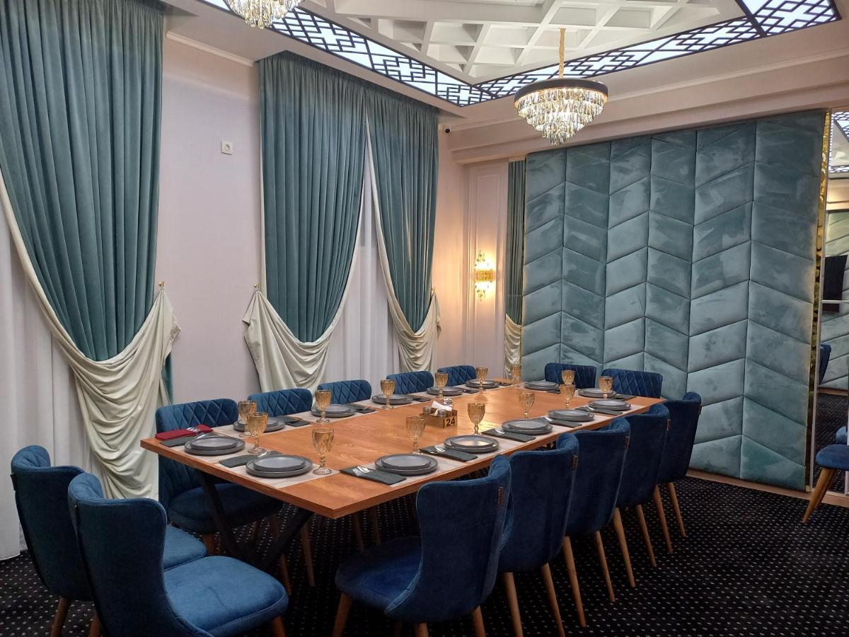 Khan Palace Turkistan Ngoại thất bức ảnh